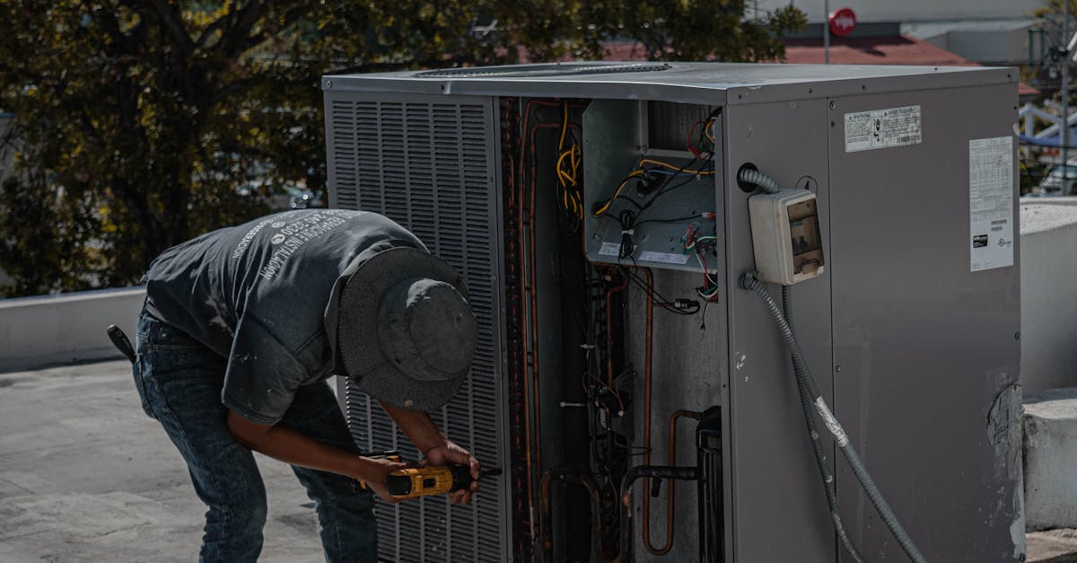 découvrez nos services de maintenance d'air conditionné pour assurer le bon fonctionnement de votre système, prolonger sa durée de vie et garantir un air frais et sain dans votre espace. profitez d'une installation professionnelle et d'un entretien régulier pour éviter les pannes et réduire vos factures d'énergie.