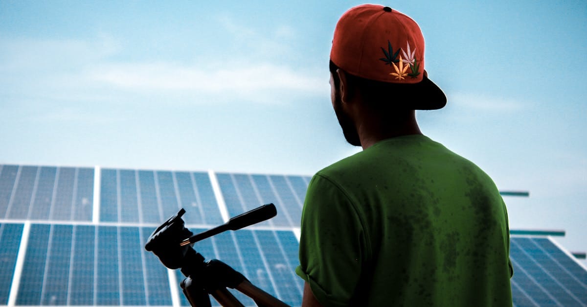 découvrez comment les panneaux solaires peuvent transformer votre consommation énergétique en une source d'énergie propre et renouvelable. apprenez les avantages, le fonctionnement et les options disponibles pour une installation optimisée.